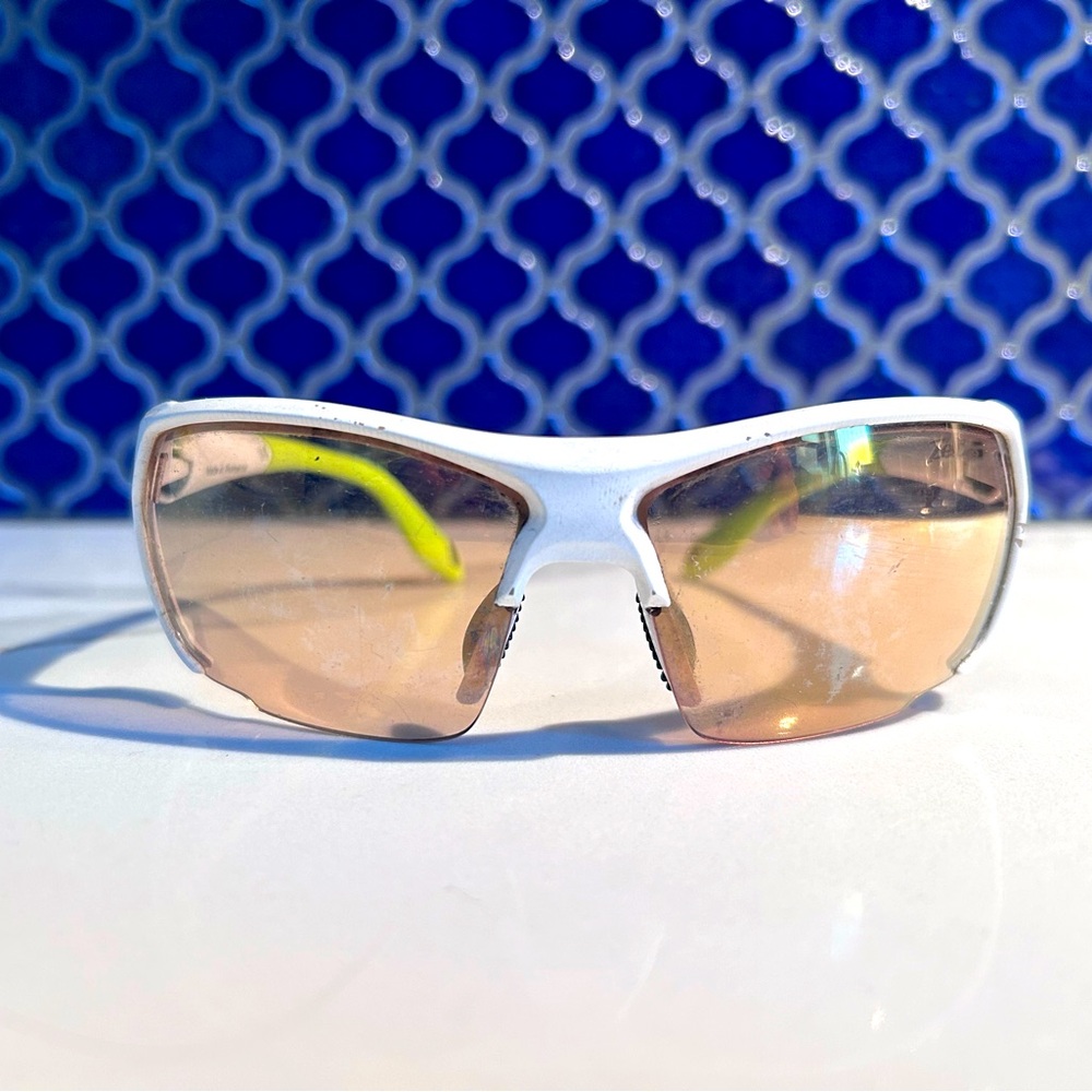 Julbo Trek Blanco /Anis Zebra Lens Sunglasses